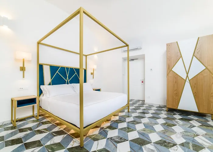 Palazzo Vitagliano 4* Амальфі