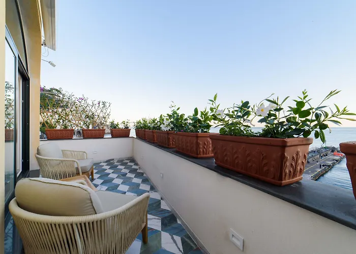 Palazzo Vitagliano 4* Амальфі