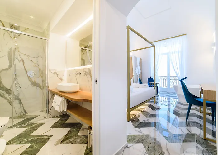 Palazzo Vitagliano 4* Амальфі