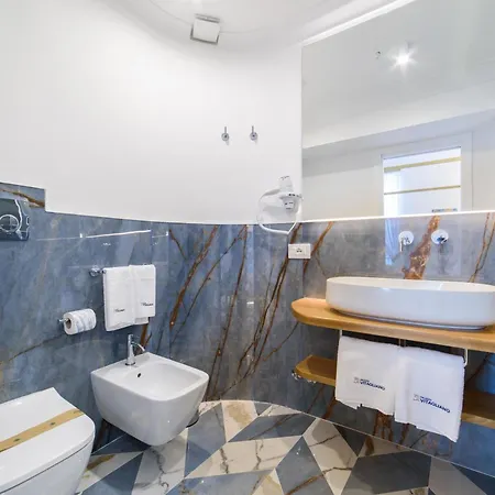 Palazzo Vitagliano Pensión 4*